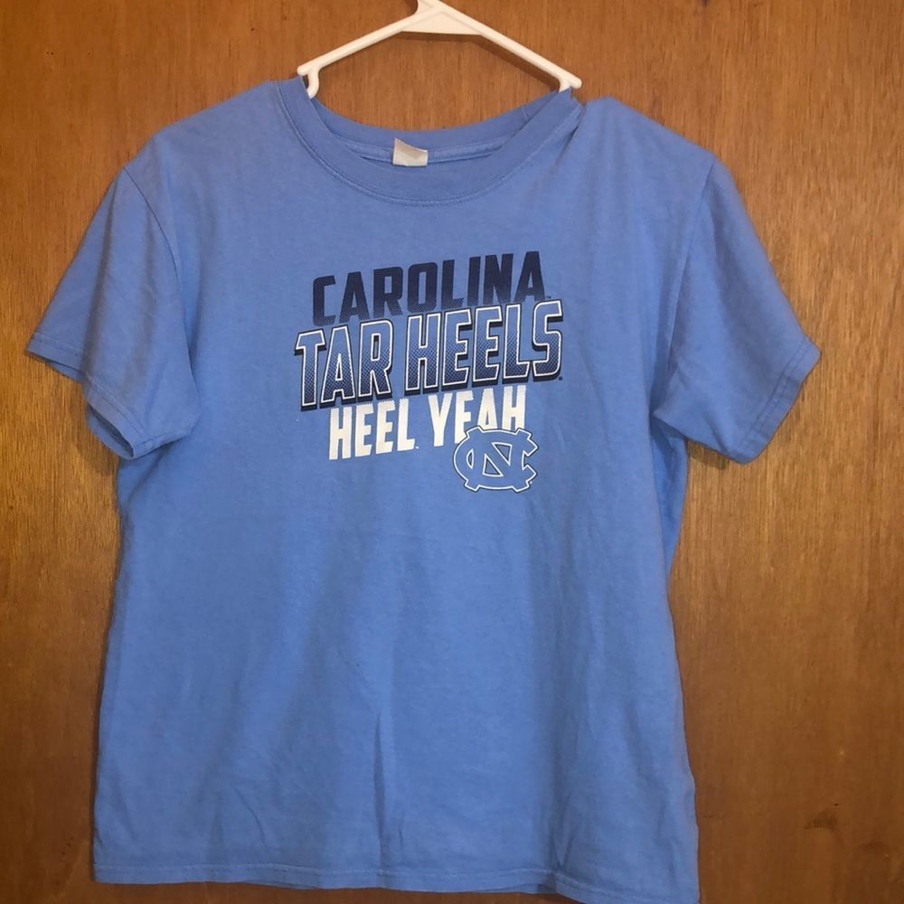 Tar Heels tee size large - Picture 2 of 5